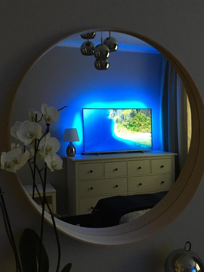 Apartament Przy Obserwatorium&Singielnia ออลชติน ภายนอก รูปภาพ