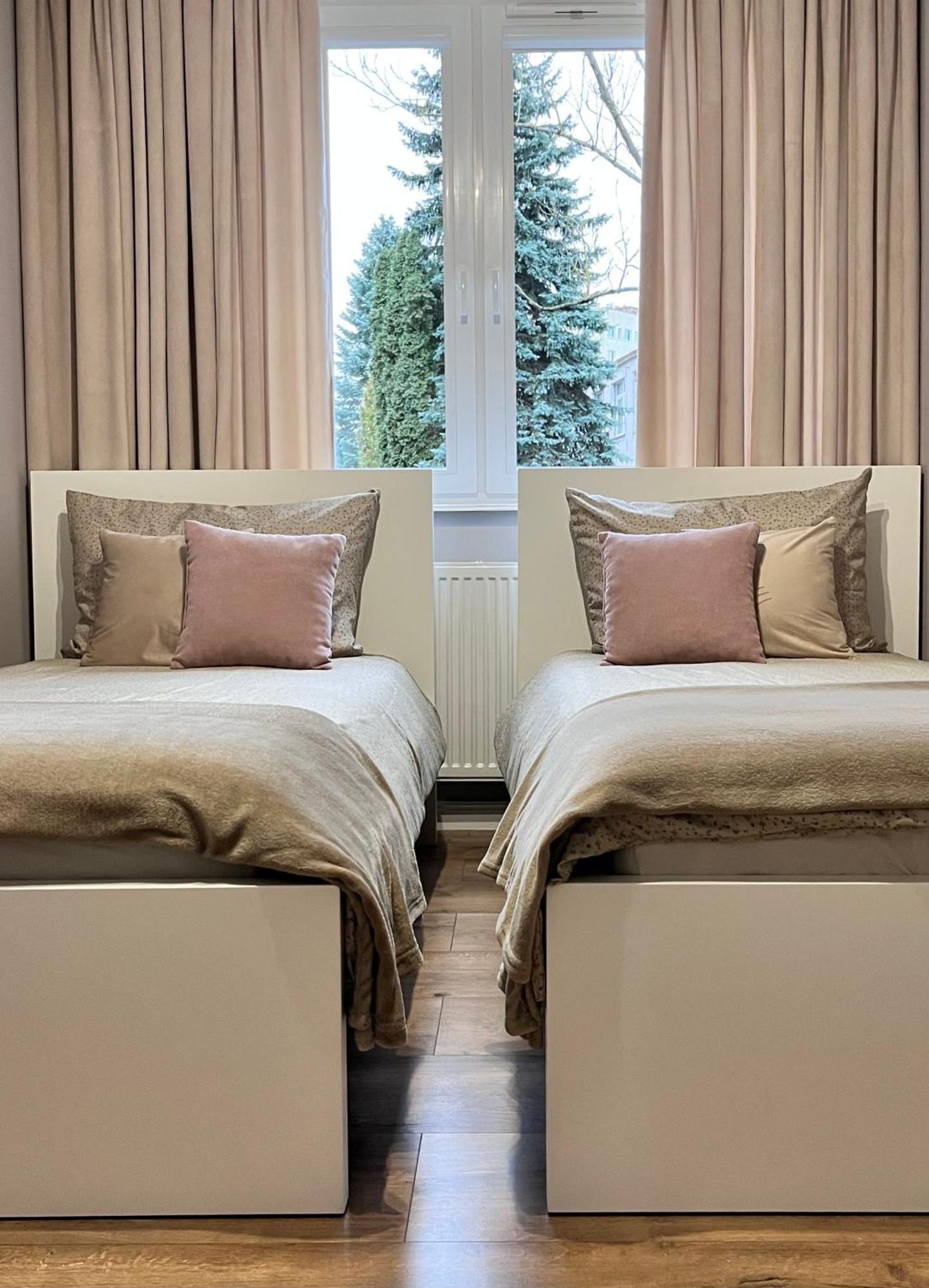 Apartament Przy Obserwatorium&Singielnia ออลชติน ภายนอก รูปภาพ