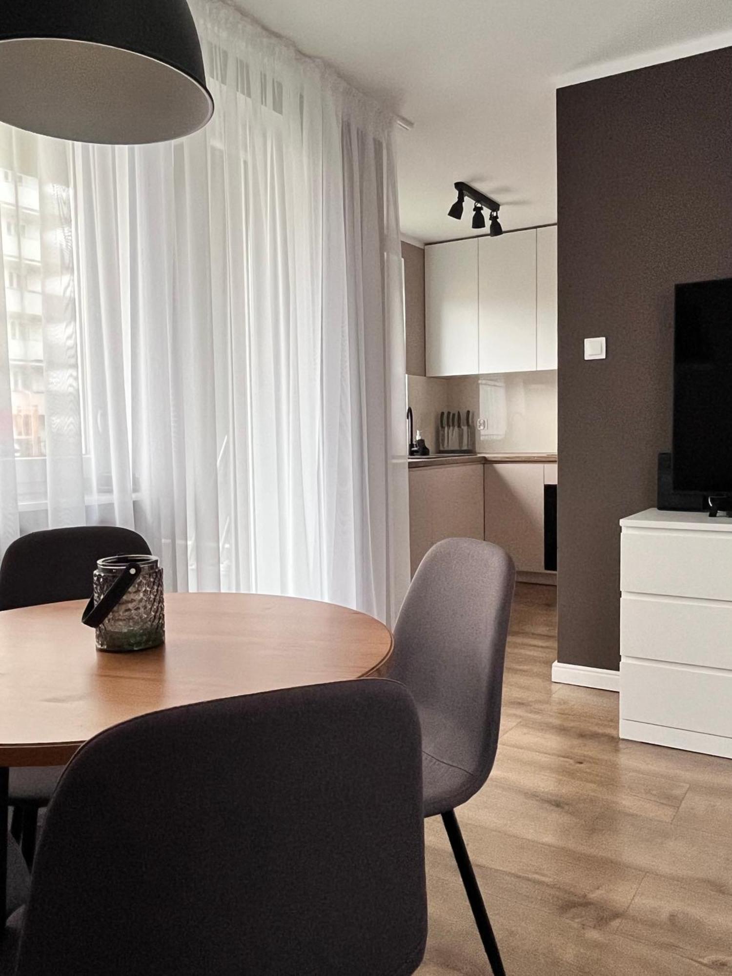 Apartament Przy Obserwatorium&Singielnia ออลชติน ภายนอก รูปภาพ